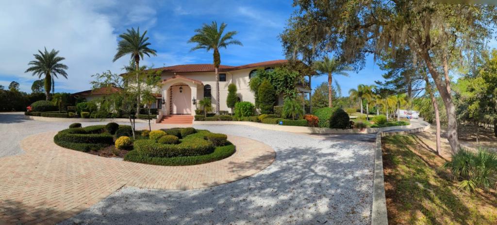 moving into beautiful Naples, Florida home